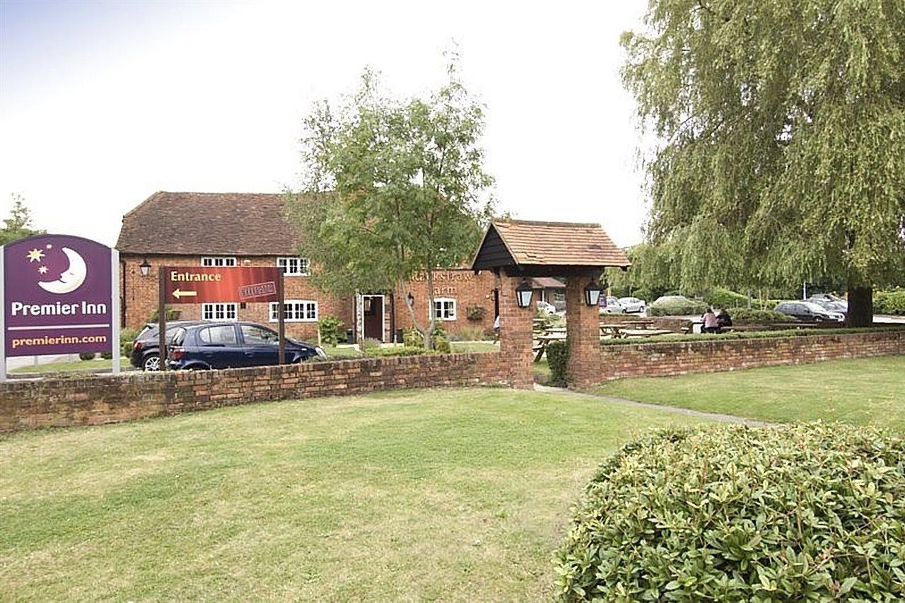Premier Inn Premier Inn Sandhurst Sandhurst  Zewnętrze zdjęcie